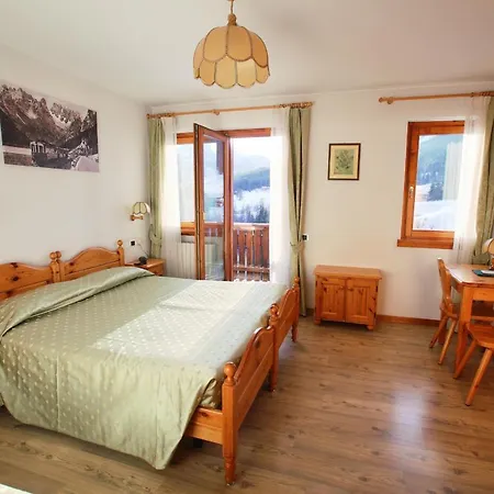 Otel Des Alpes 3*
