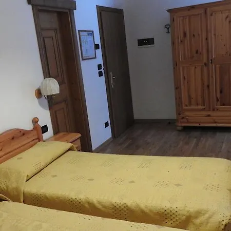 Otel Des Alpes 3*